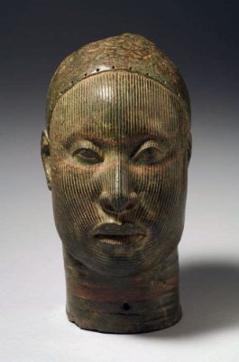 Ife Head!  -  A Testament to Ancient Yoruba Craftsmanship and Timeless Beauty